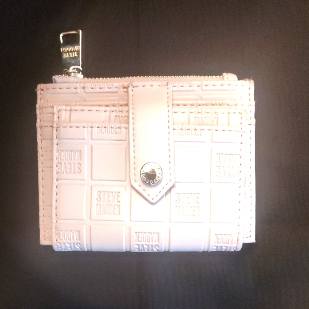 Steve Madden Pink Wallet